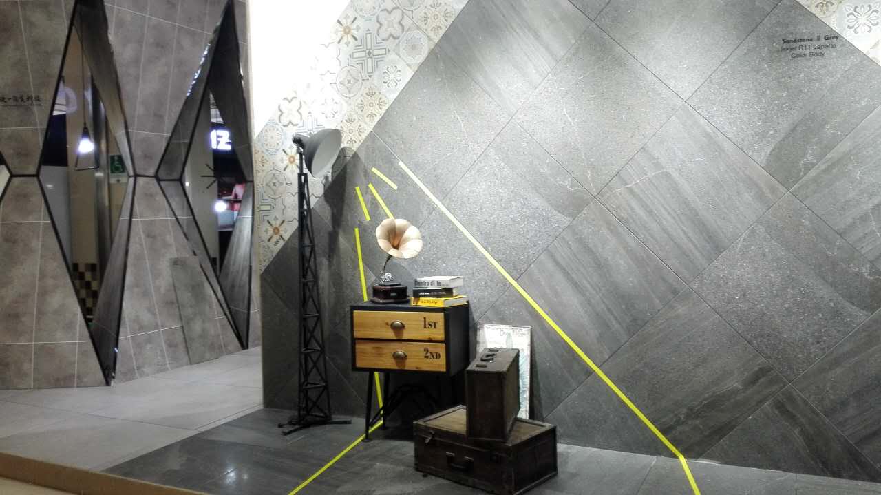 ��ֱ���ղ���Day.2����Ҏ���č�¶�^�ǣ�