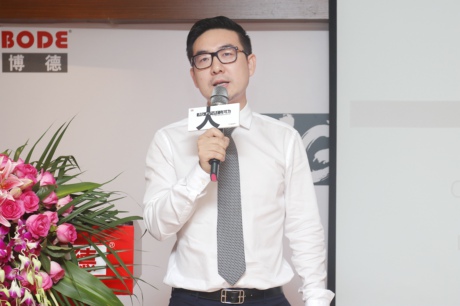 (備)博德公司副總經(jīng)理魏繼國詳盡地分享了國外時下主流趨勢產(chǎn)品.jpg
