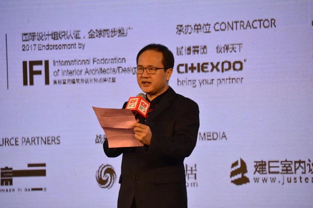 1 大唐合盛瓷磚董事長兼總經理曾志堅在大會上致辭.jpg