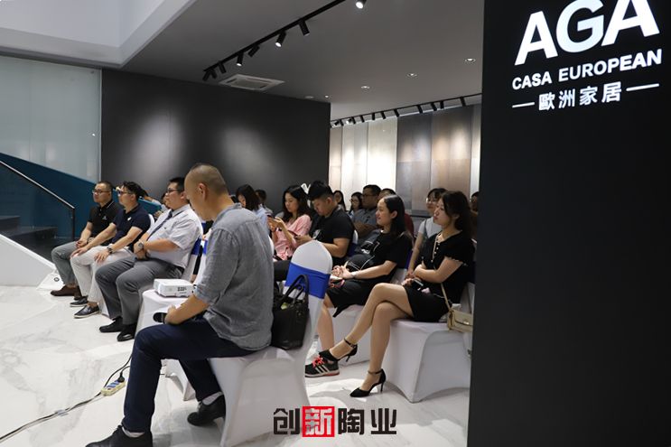 20180813伊加國(guó)際世界向東中國(guó)向西-楊勁文攝 (8)_副本.jpg