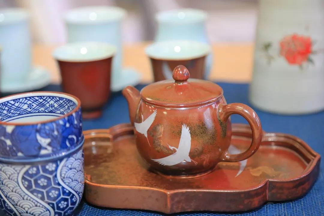 ����څ��������������Ҋ���Բ���ѣ�Փ�������၆չ����څ��