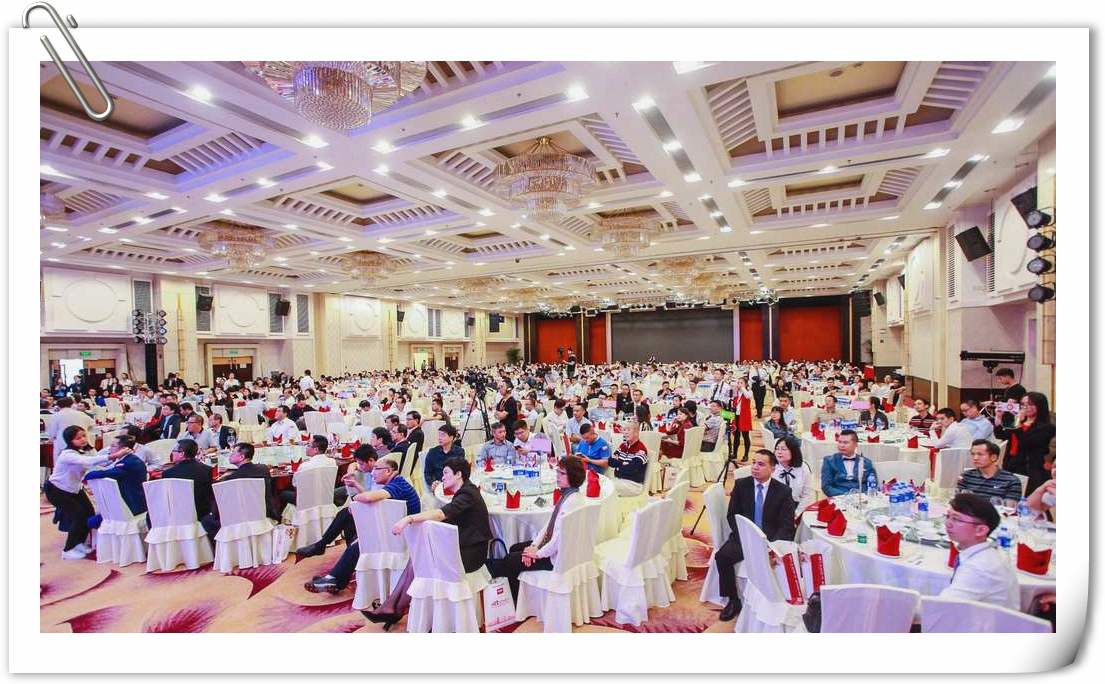 盛典現(xiàn)場(chǎng) 高朋滿(mǎn)座2_副本.jpg